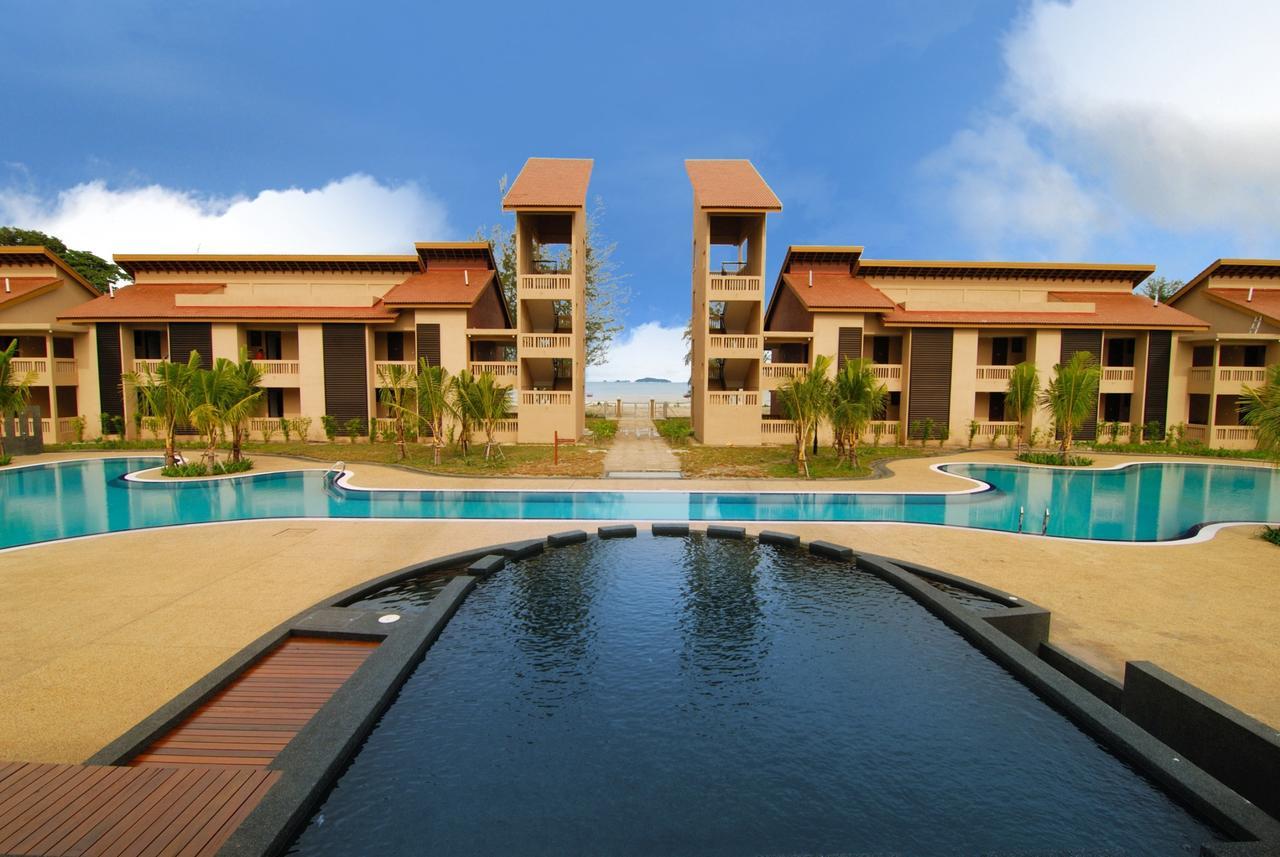Hotel Felda Residence Tanjung Leman Jemaluang Exteriör bild
